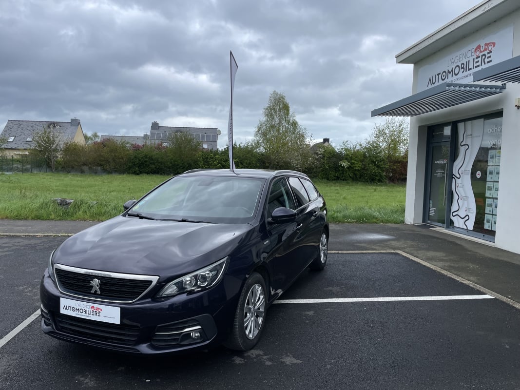 Peugeot 308 SW 1.5 BLUEHDI 130 CH STYLE GPS CARPLAY — 1