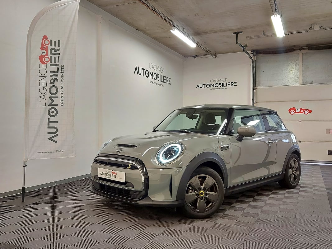 Mini Mini III (2) (F56) COOPER SE 184CH BVA — 1