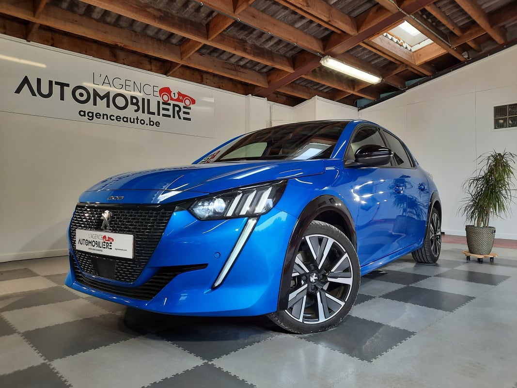 Peugeot 208 1.2i PureTech GT Line 101ch Boite EAT8 / Garantie 12 Mois — 1