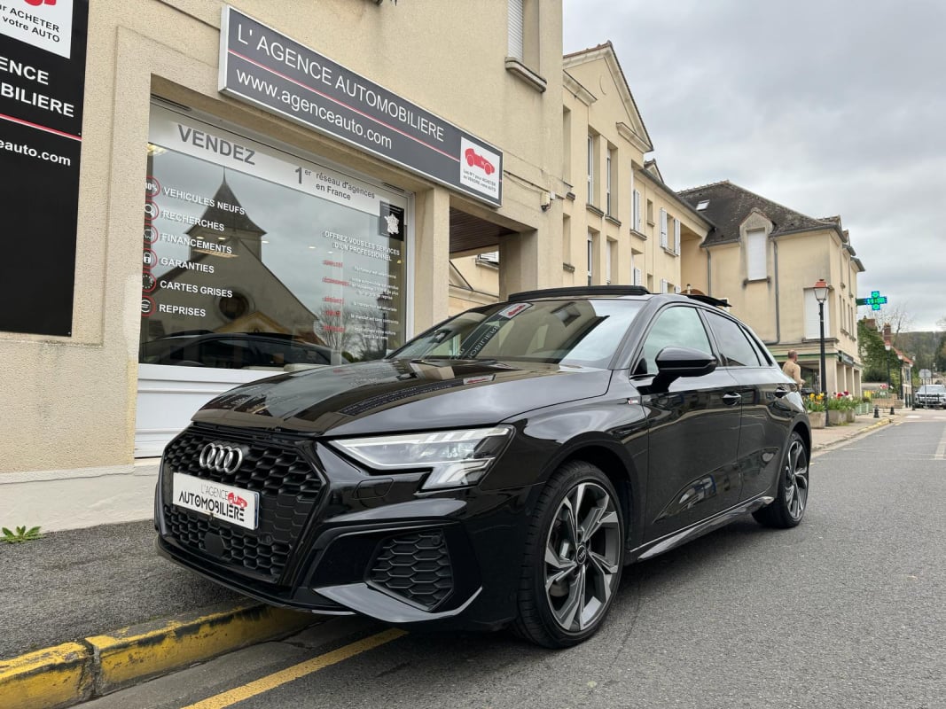 Audi A3 Sportback 35 TDI 150 S-LINE — 1
