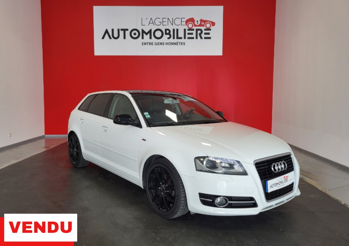 Audi A3 Sportback SPORTBACK 1.6 TDI 105 AMBITION 5P + CARPLAY — 1