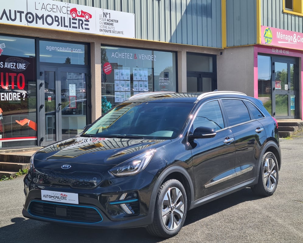 Kia E-niro 64,0 KWh 204 CH PREMIUM — 1