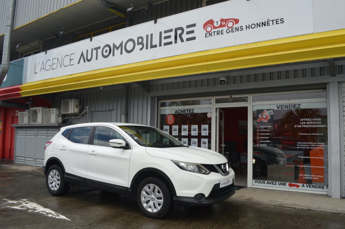 Nissan Qashqai 1.5 dCi 110ch Visia — 1
