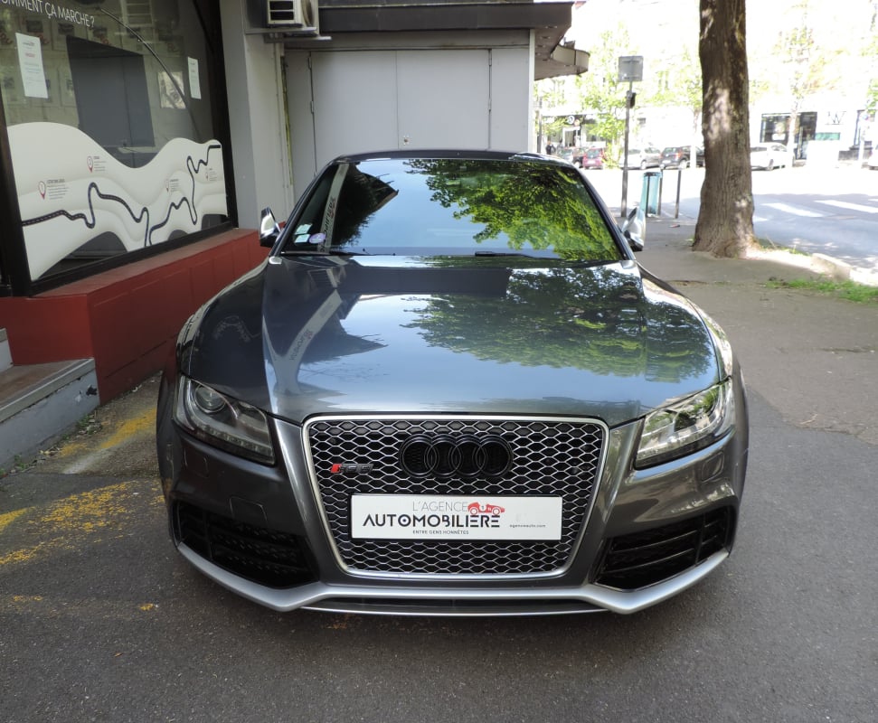 Audi RS5 (2) 4.2 V8 FSI 450 — 2
