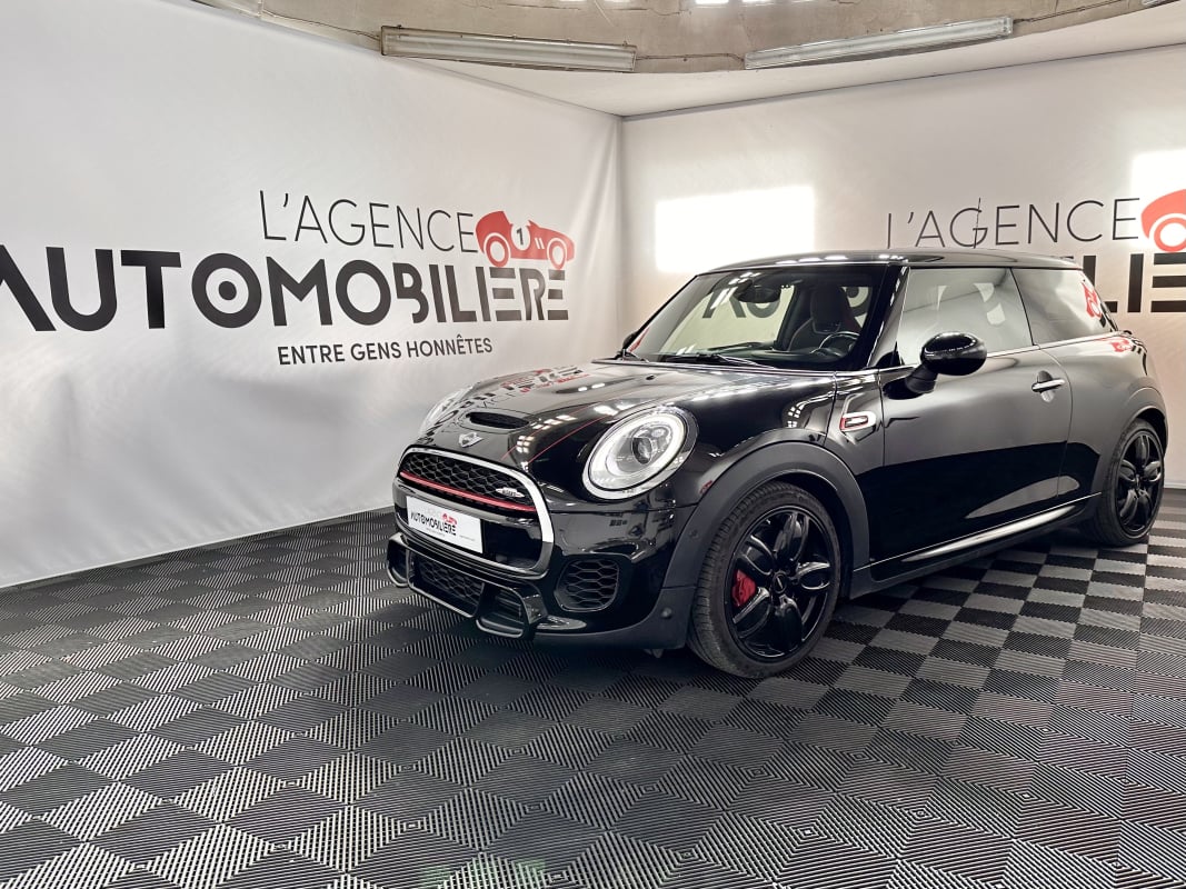 Mini Mini JCW 231 BVA6 Exclusive Design (Toit ouvrant) — 1