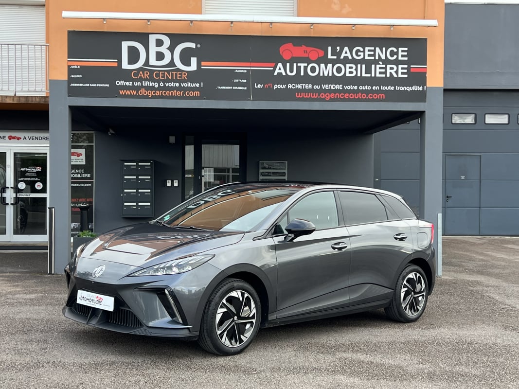 MG MG4 Luxury 204ch 64kWh 1ère main — 1