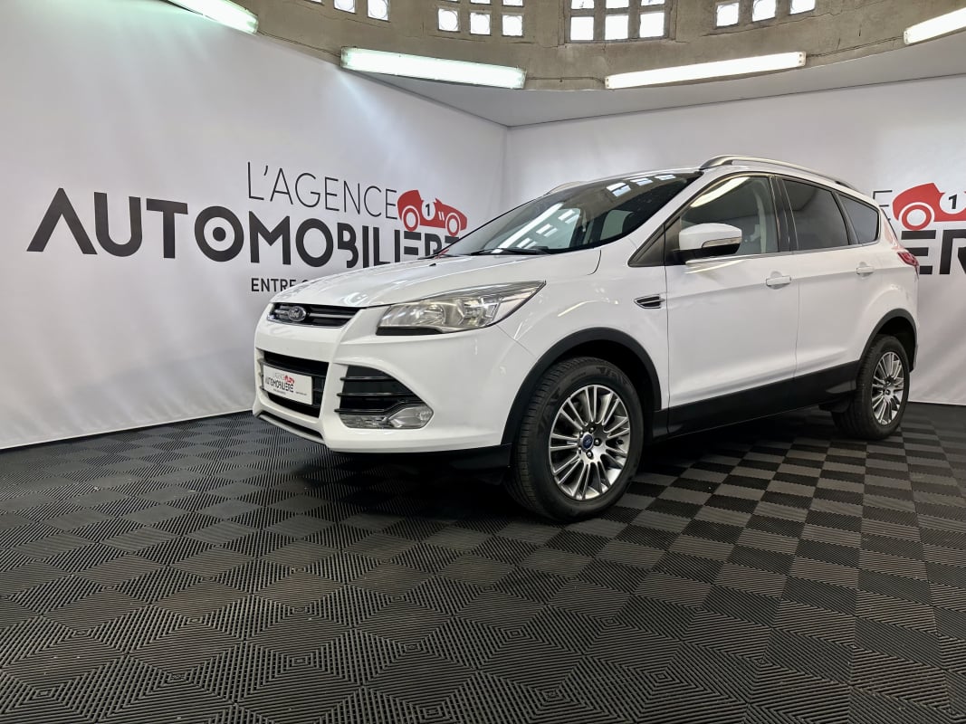 Ford Kuga 2.0 TDCi 115 FAP 4x2 TITANIUM (Distribution faite) — 1