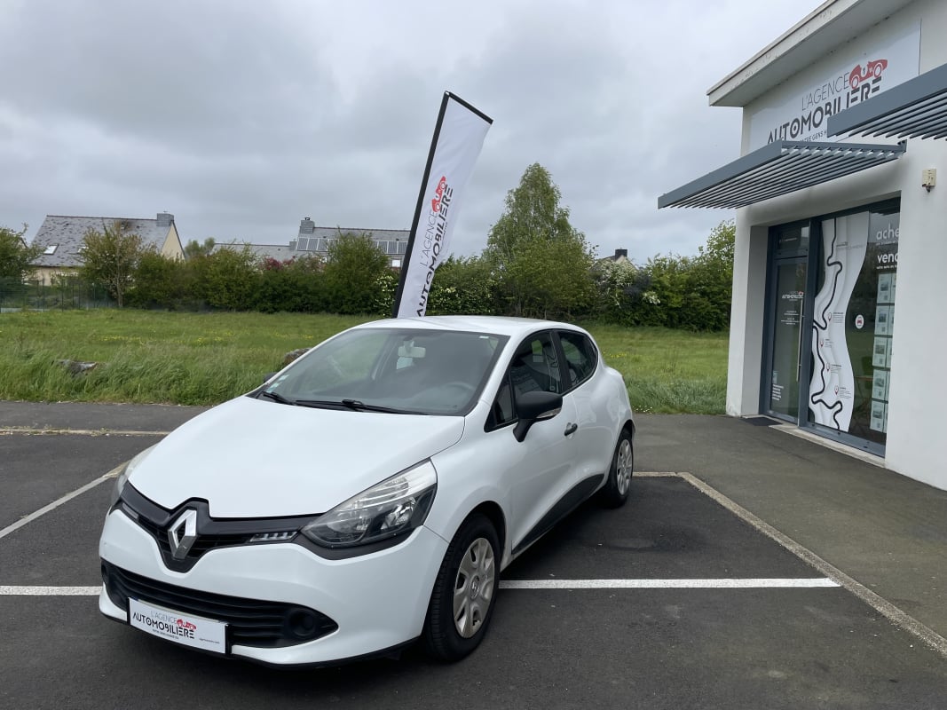 Renault Clio IV 1.5 DCI 75 CH PACK CLIM — 1