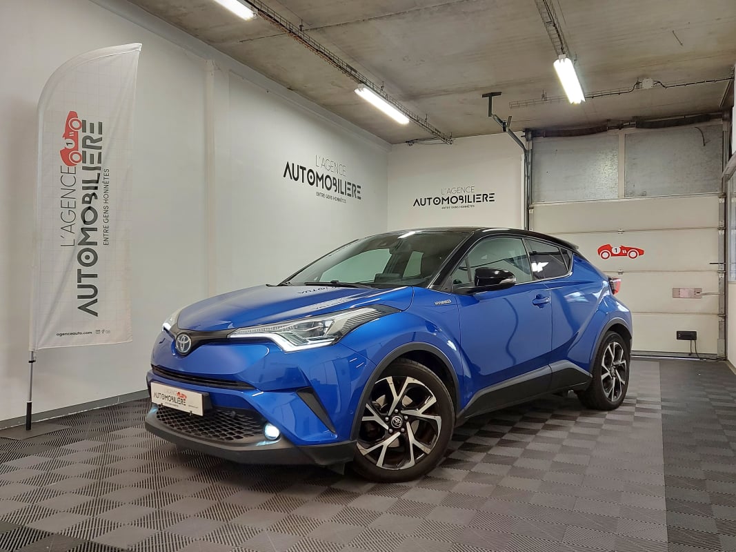 Toyota C-HR 1.8 HYBRIDE 122 GRAPHIC — 1