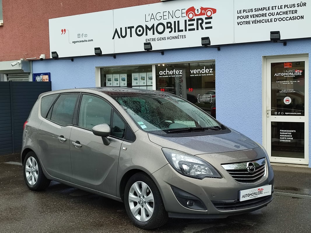 Opel Meriva 1.7 CDTI 130 1ERE MAIN — 1