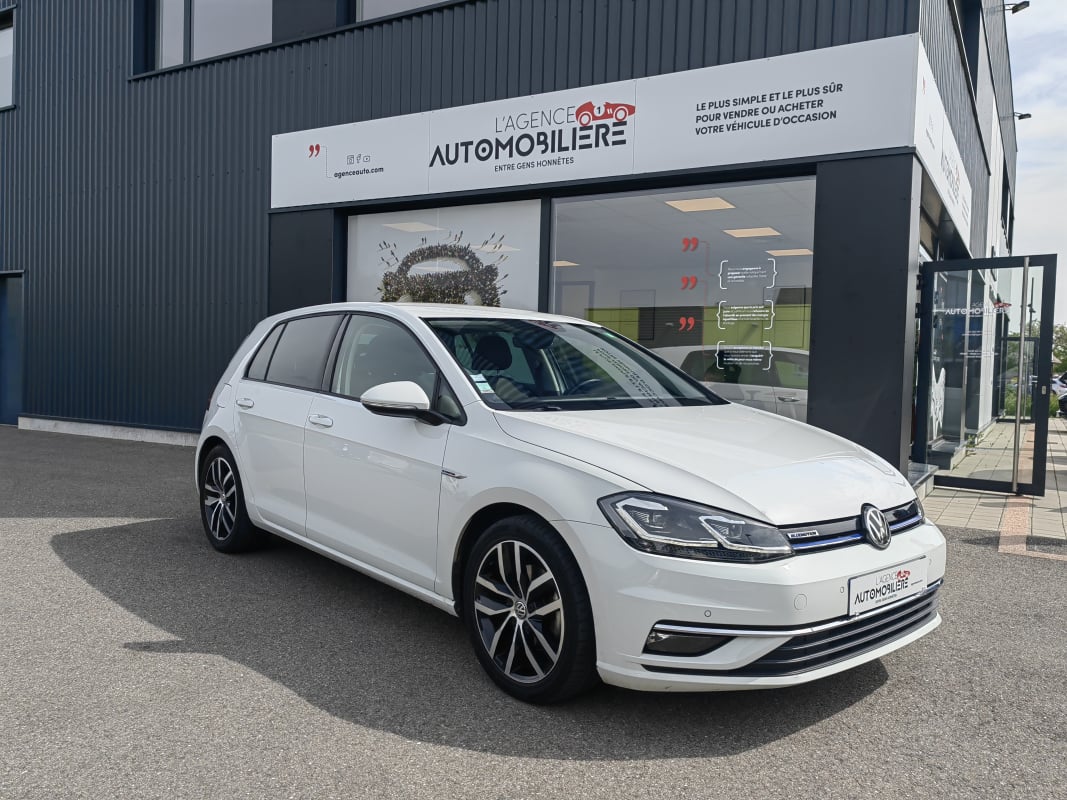 Volkswagen Golf GOLF 7 1.5 TSI CARAT DSG LED CARPLAY CAMERA GPS — 1