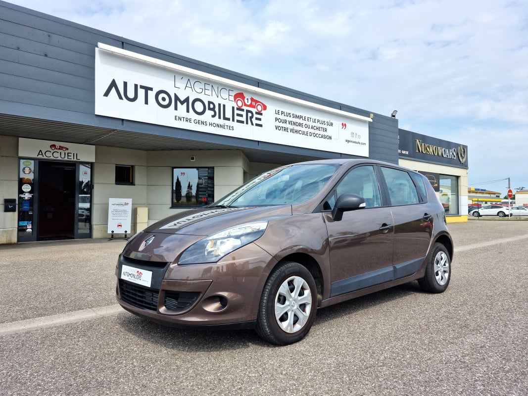 Renault Scenic III dCi 110 FAP eco2 Authentique Euro 5 — 1