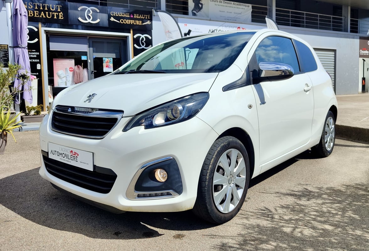 Peugeot 108 1.0 VTI 70 STYLE — 1