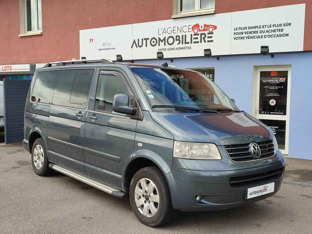 Volkswagen Multivan 2.5 TDI 174 Multivan DSG 7pl — 1