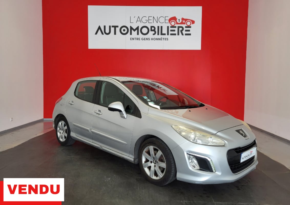 Peugeot 308 308 1.6 E-HDI 112 BMP6 — 1