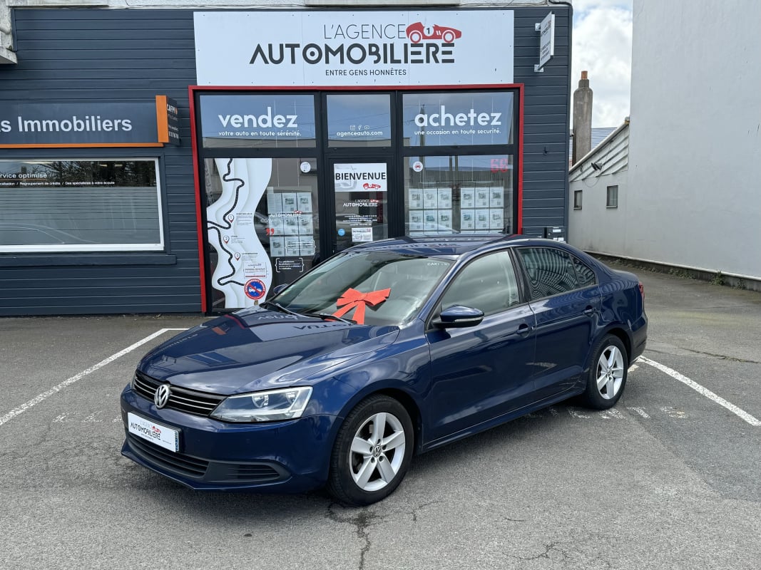 Volkswagen Jetta 1.6 TDI 105ch BVM5 Confortline(2ème Main) — 1