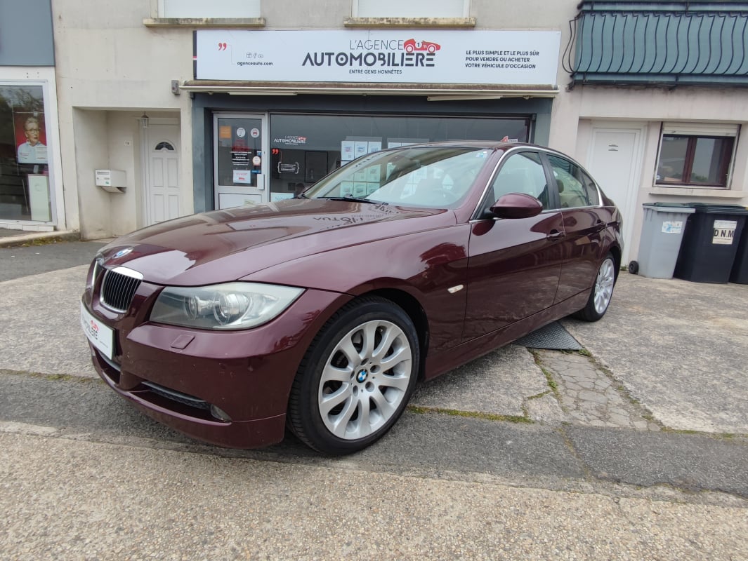 BMW Série 3 Berline 330d 3.0 d 231cv Pack Luxe Cuir — 1