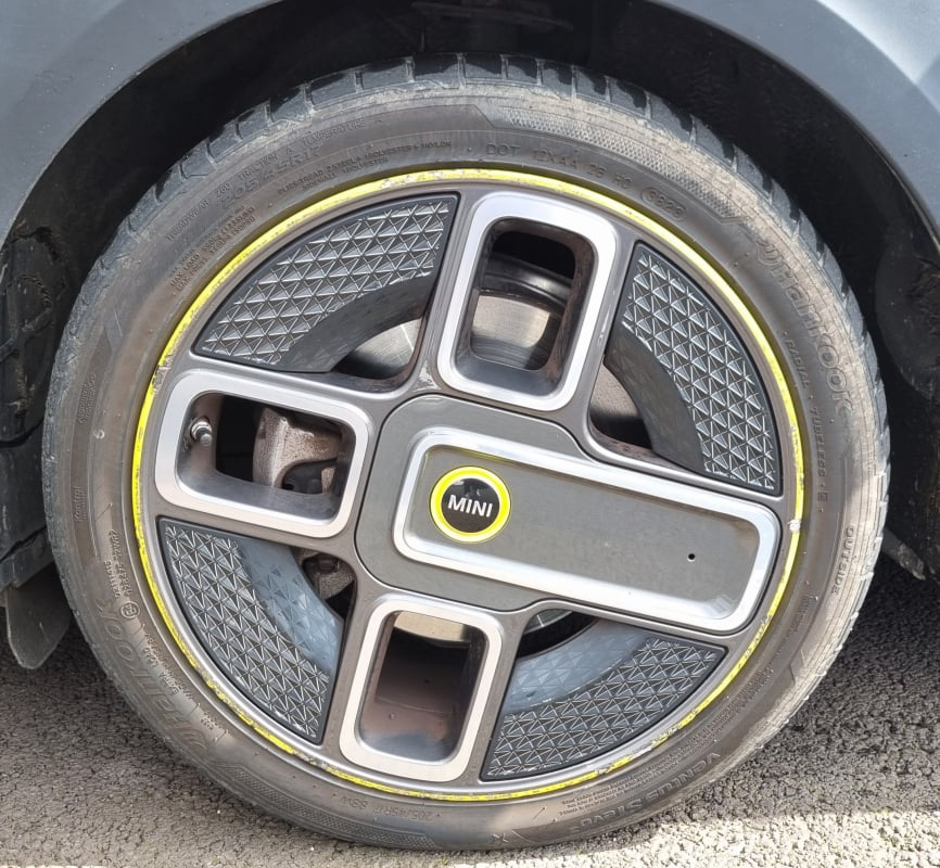Mini Cooper III (2) (F56) HATCH COOPER SE 1...N MINI YOURS 32.6 KWH — 36