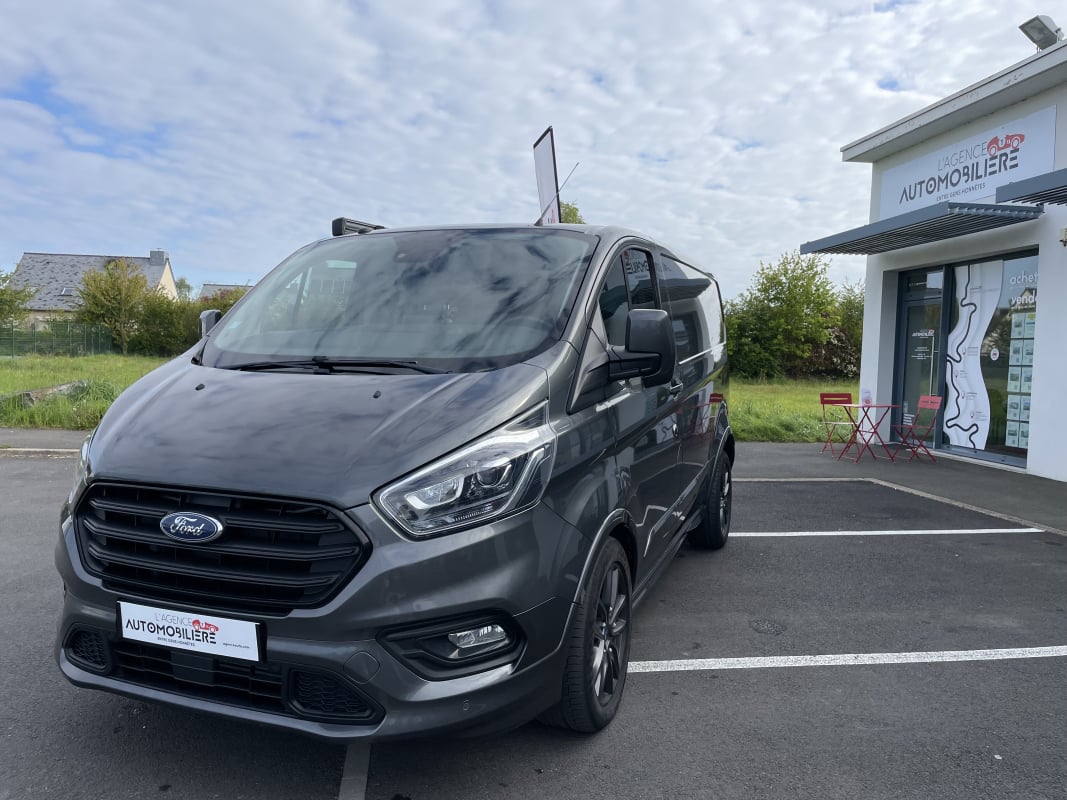 Ford Transit Custom Fg SPORT 2.0 TDCI 170 CH BVA AMENAGE AVEC COUCHAGE — 1