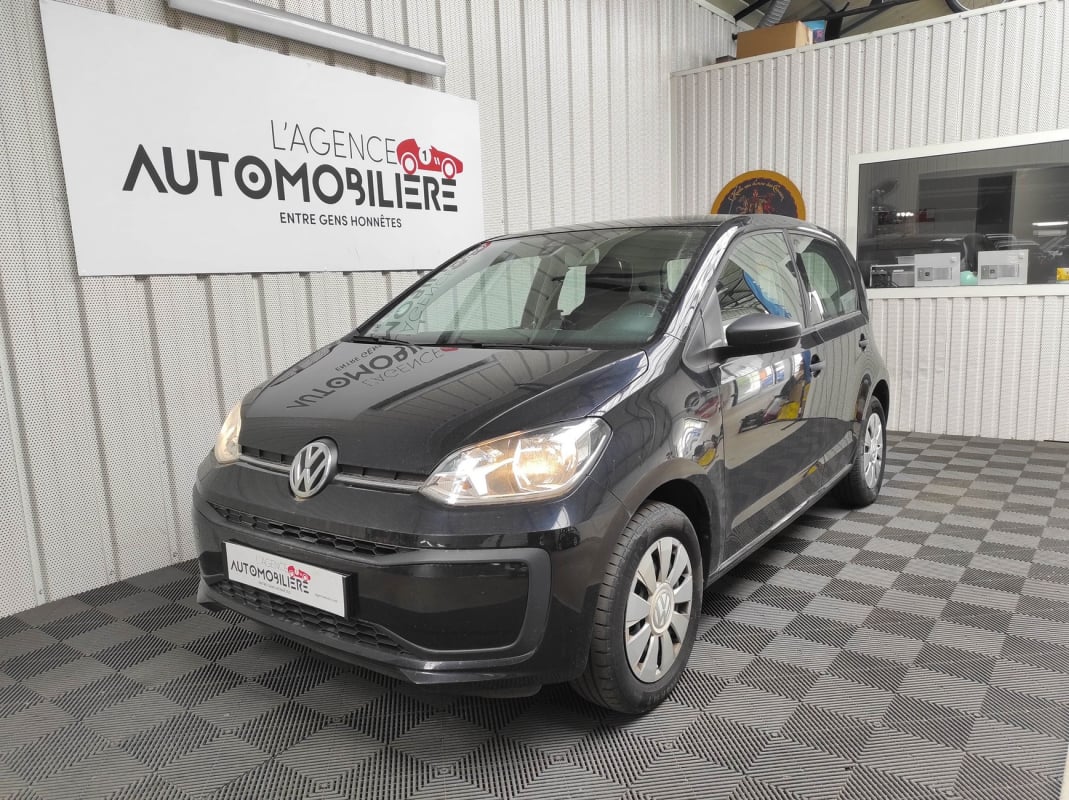 Volkswagen UP 1.0 ECO IQ-DRIVE — 1