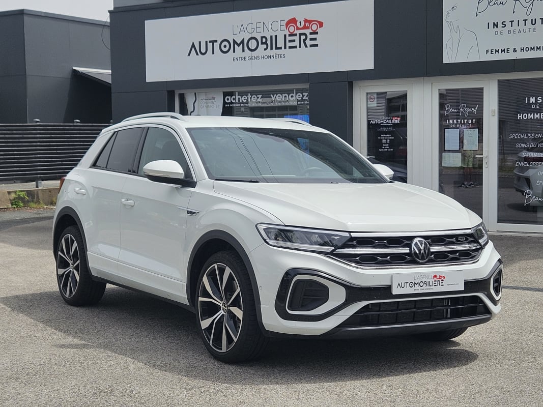 Volkswagen T-roc 1.5 150 CV EVO DSG 7 R-LINE — 1