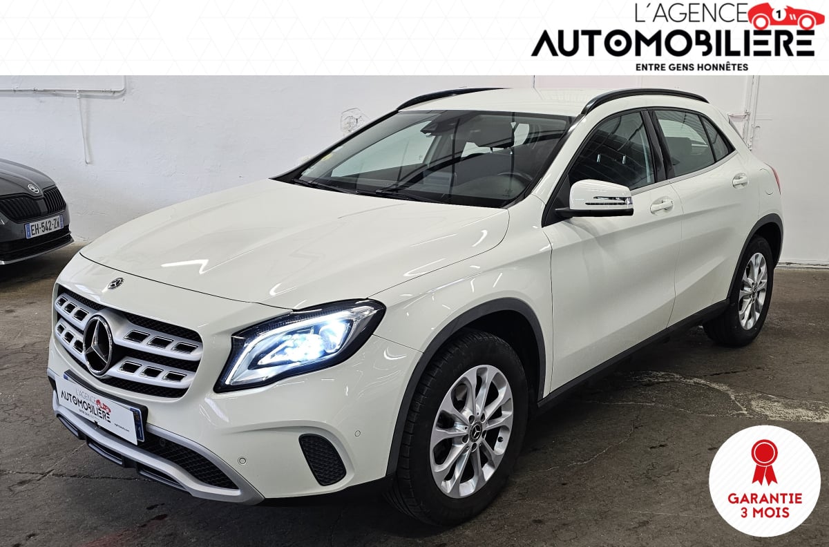 Mercedes-Benz Classe GLA 180 CDI 110 INSPIRATION 7G-DCT BVA — 1