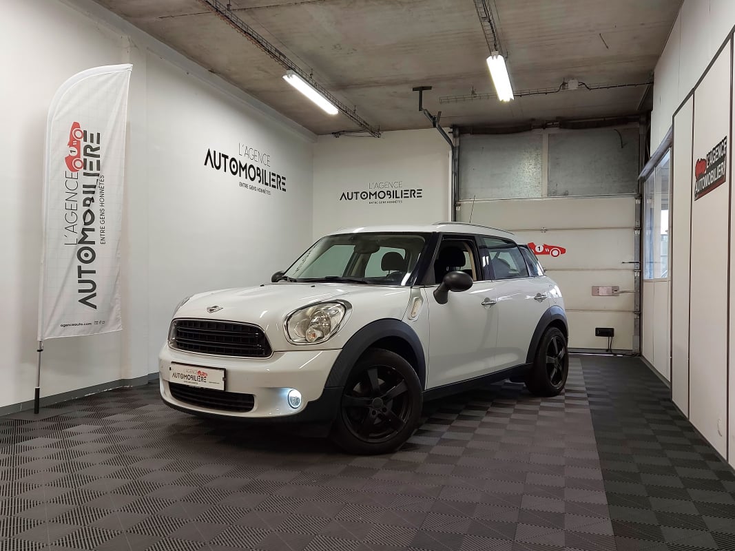 Mini Countryman ONE — 1