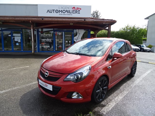 Opel Corsa OPC 1.6 T 210 NURBURGRING EDITION — 1