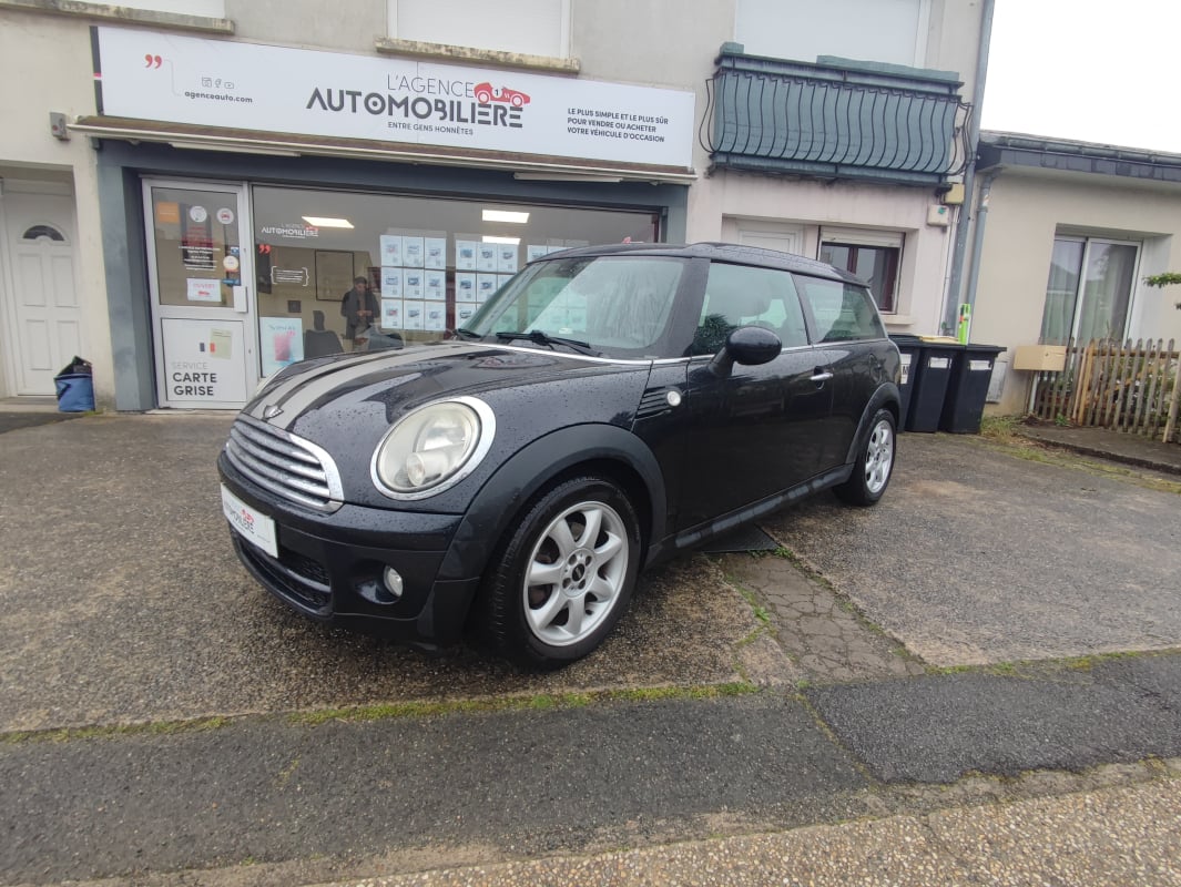 Mini Clubman Cooper D 1.6 d 16V 110 cv Distribution faite — 1