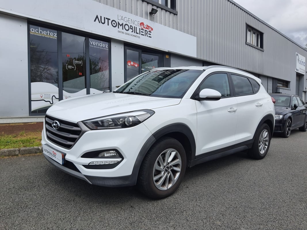 Hyundai Tucson 1.7 CRDI 115 BUSINESS 4X2 — 1