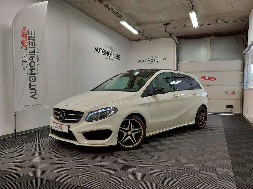 Mercedes-Benz Classe B II (2) 180 CDI FASCINATION 7G-DCT + TOIT OUVRANT — 1