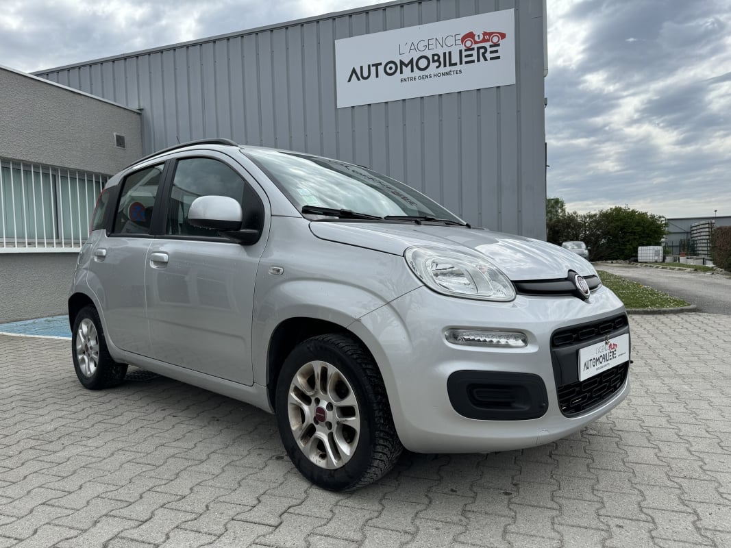 Fiat Panda 1.2L 69 CV LOUNGE — 1