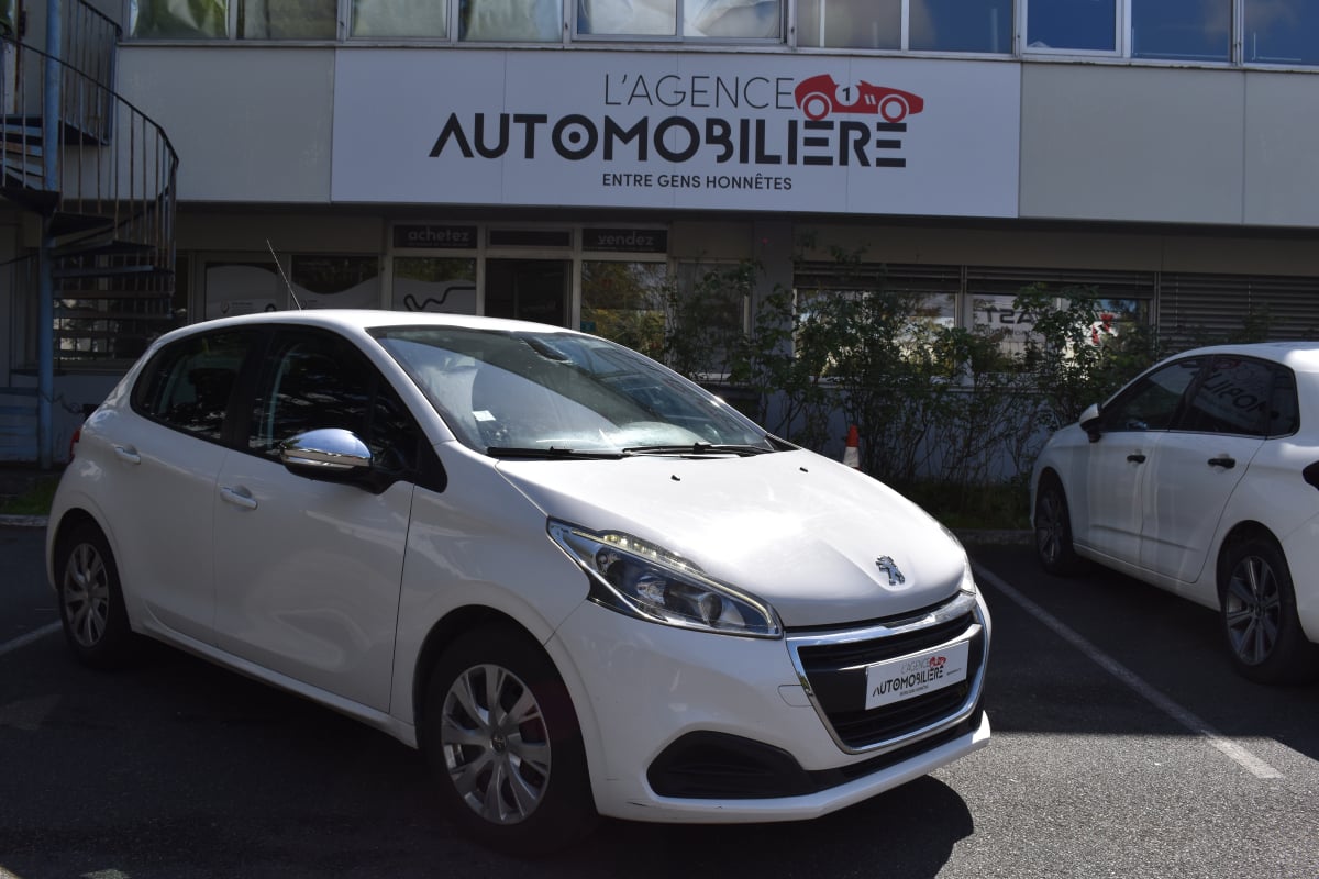 Peugeot 208 Active Phase 2 5 Portes 1.0 VTi 68 cv — 1