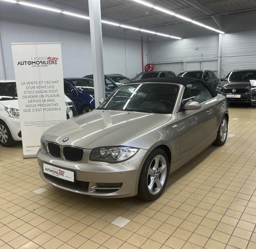 BMW Série 1 (E88) CABRIOLET 125I 218 LUXE — 1