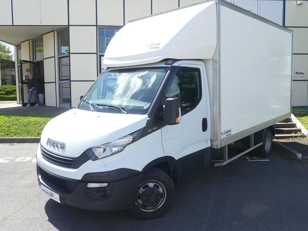 Iveco Daily 35C16 CAISSE 20M3 + HAYON TVA RECUPERABLE — 1
