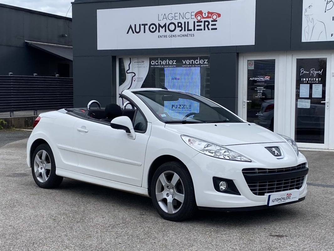 Peugeot 207 CC 1.6 HDI 112 SERIE 64 - RADAR DE RECUL - EXCELLENT ETAT — 1