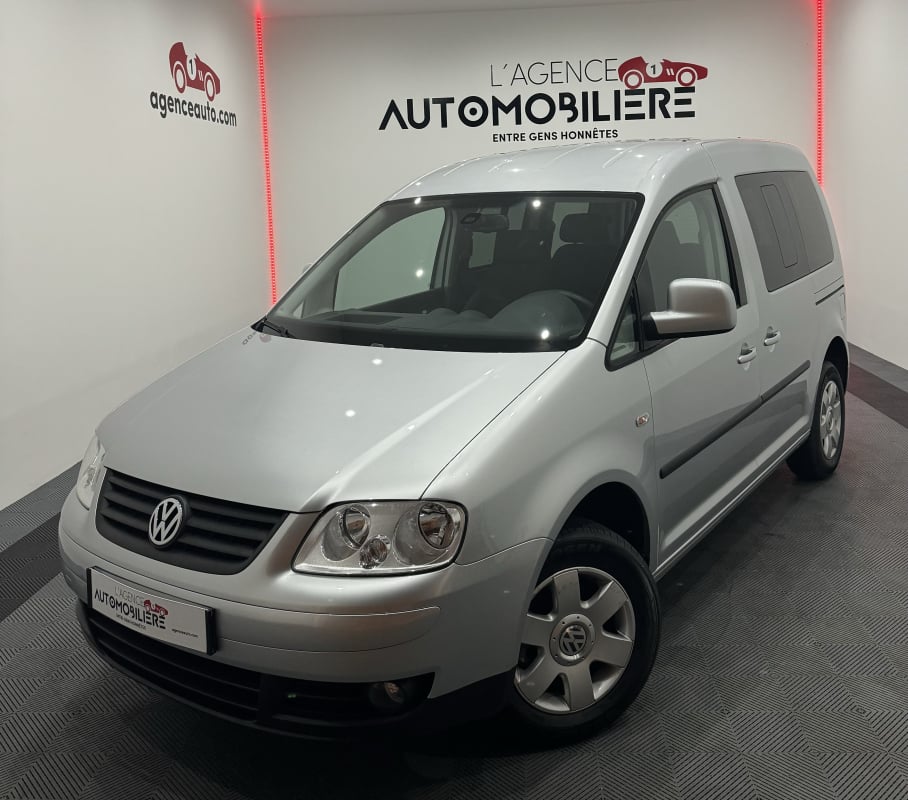 Volkswagen Caddy Life CADDY III 1.9 TDI 105CV BVM5 LIFE COMBI TEAM CLIM/REGUL/JANTES ALU/ATTELAGE (18 600 KM) — 1