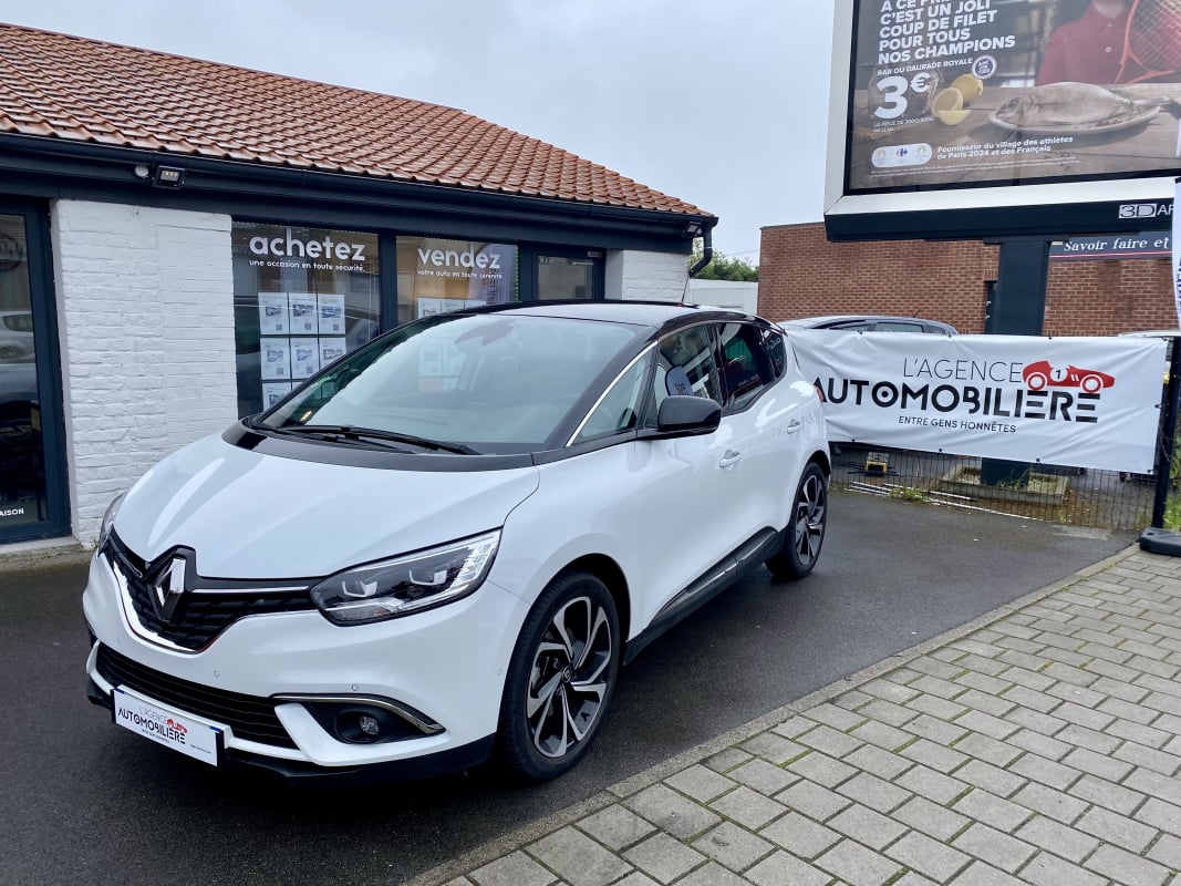 Renault Scenic IV 1.3 TCE 140 FAP INTENS EDC 7900 KM — 1