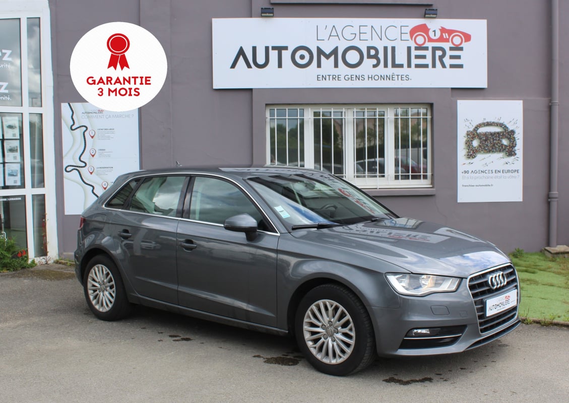 Audi A3 105 CV 1.6 TDi S&S - AMBIENTE — 1