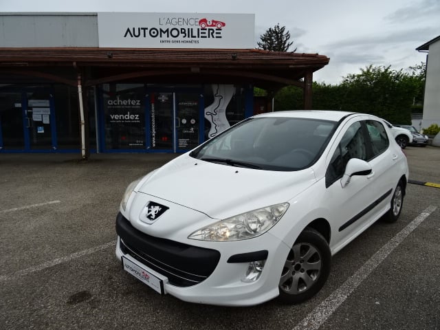 Peugeot 308 1.6 HDI 110 CONFORT PACK — 1