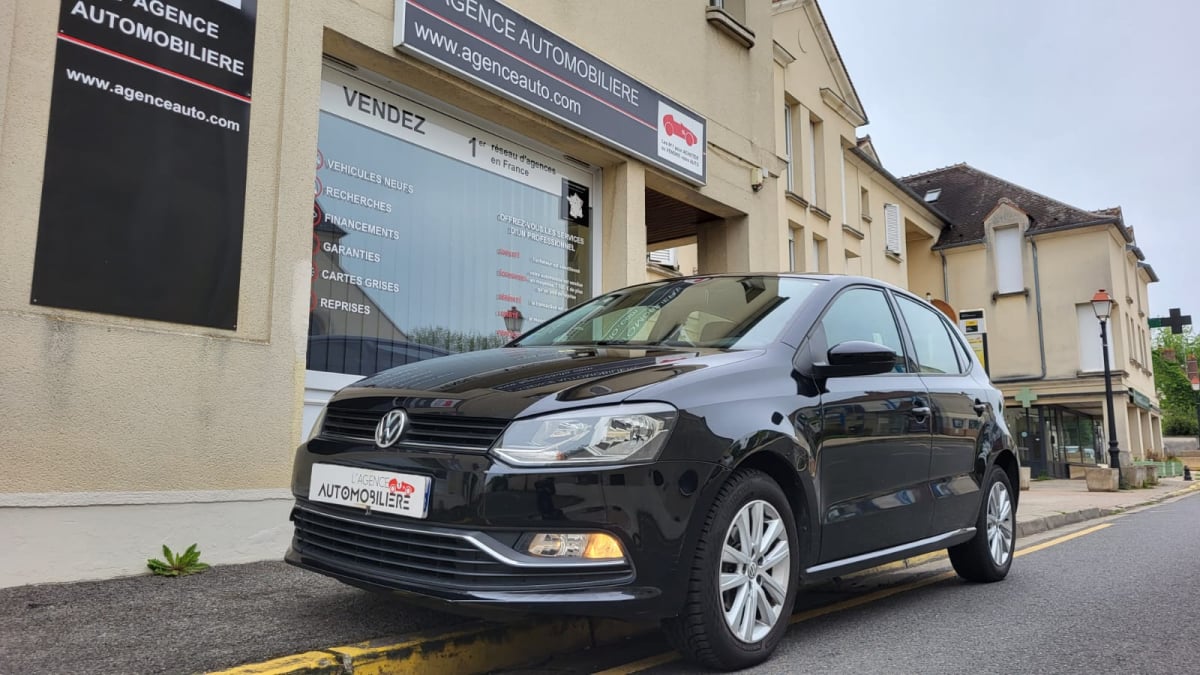 Volkswagen Polo 1.0 75cv CONFORTLINE 1ERE MAIN — 1