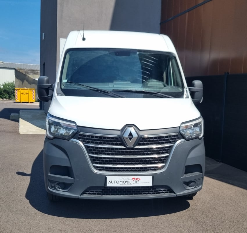Renault Master FOURGON TR GRAND CONFORT F3300 L2H2 DCI 135 8CV — 2