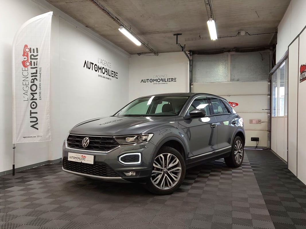 Volkswagen T-roc 1.5 TSI 150 EVO CARAT DSG7 — 1
