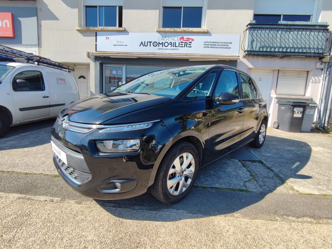 Citroen C4 Picasso II 1.6 intensive 156 cv Distribution faite — 1