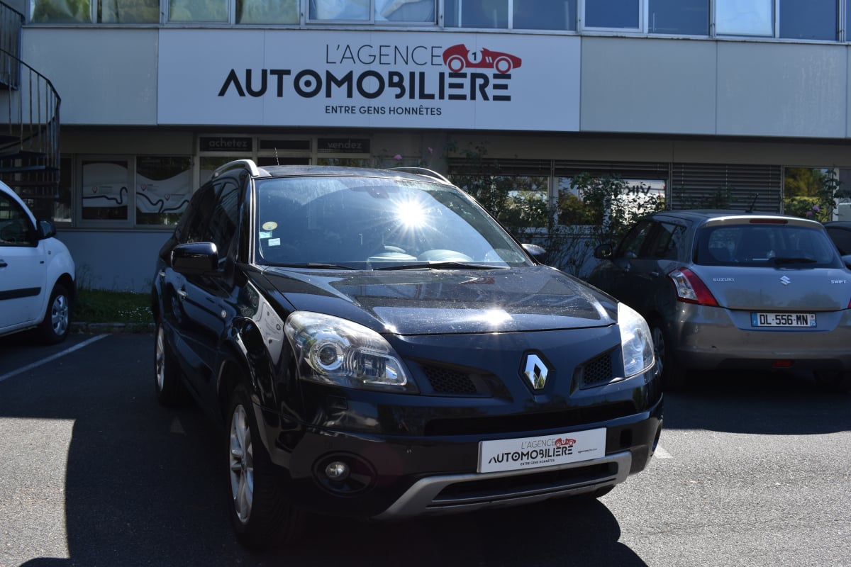 Renault Koleos PRESTIGE 2.0 dCi 16V FAP 4x4 173 cv — 1