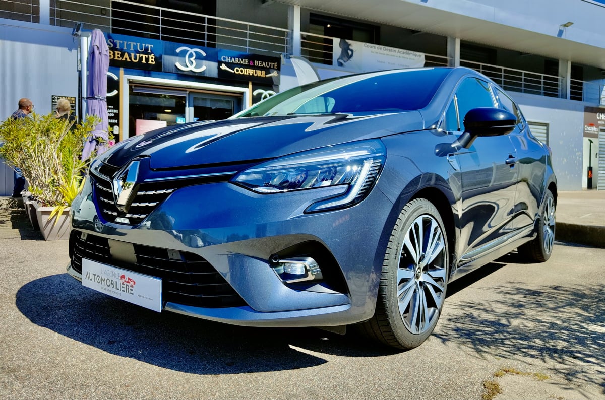 Renault Clio 1.5 BLUEDCI 115 INITIALE — 1