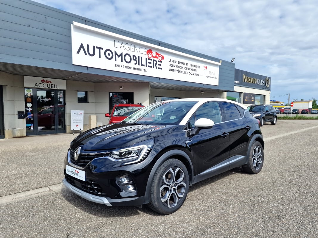 Renault Captur E-Tech Plug-in 160 - 21 Intens — 1