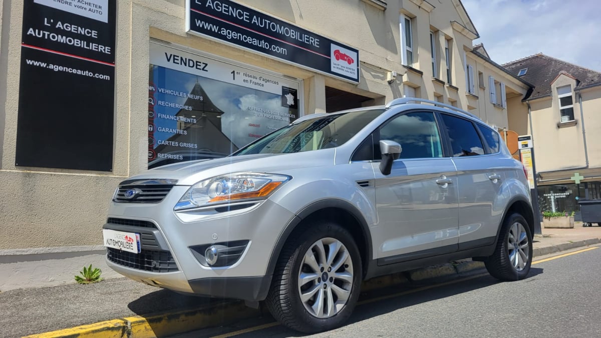 Ford Kuga 2.0 TDCI 163cv 4x4 BVA TITANIUM — 1