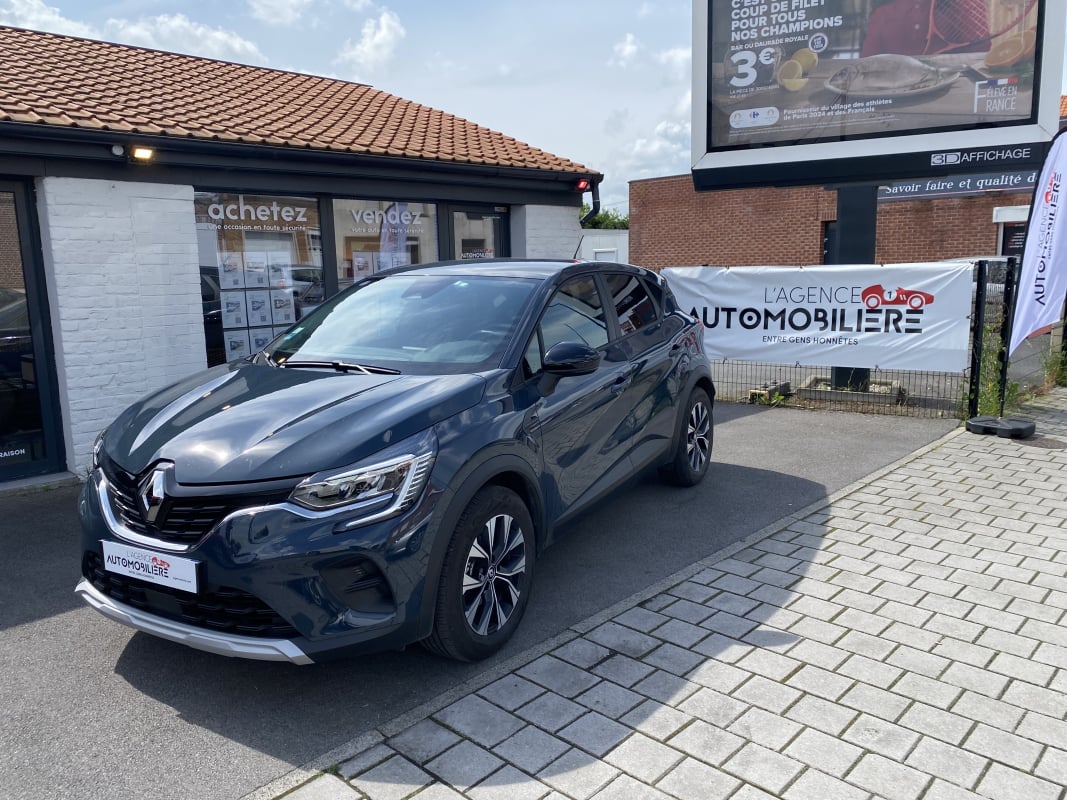 Renault Captur II 1.6 E-TECH FULL HYBRID 145 EVOLUTION — 1