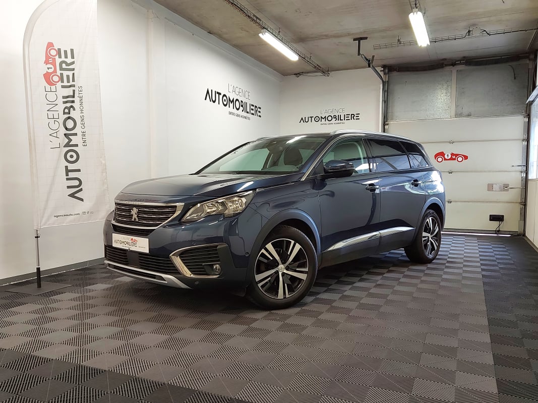 Peugeot 5008 II 1.5 BLUEHDI 130 S&S ALLURE BUSINESS — 1